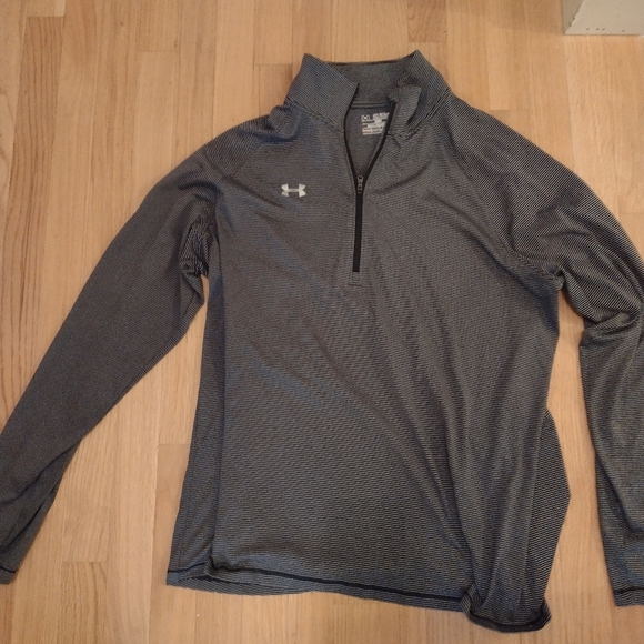 Underarmour Dryfit pullover - Picture 2 of 2